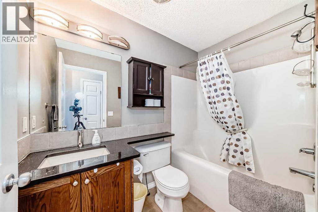 108 Hillview Drive, Strathmore, Alberta  T1P 1S6 - Photo 23 - A2249471