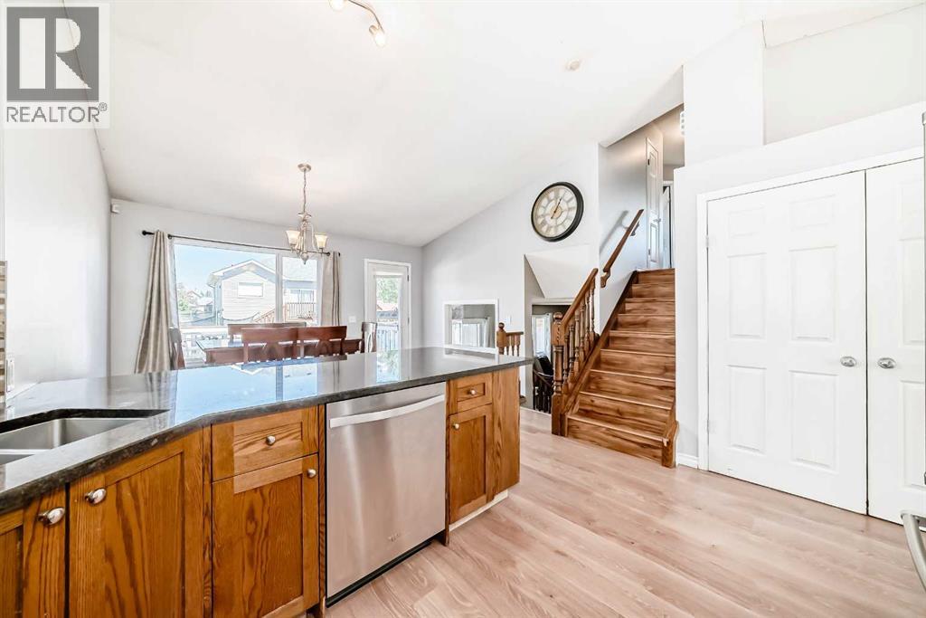 108 Hillview Drive, Strathmore, Alberta  T1P 1S6 - Photo 7 - A2249471