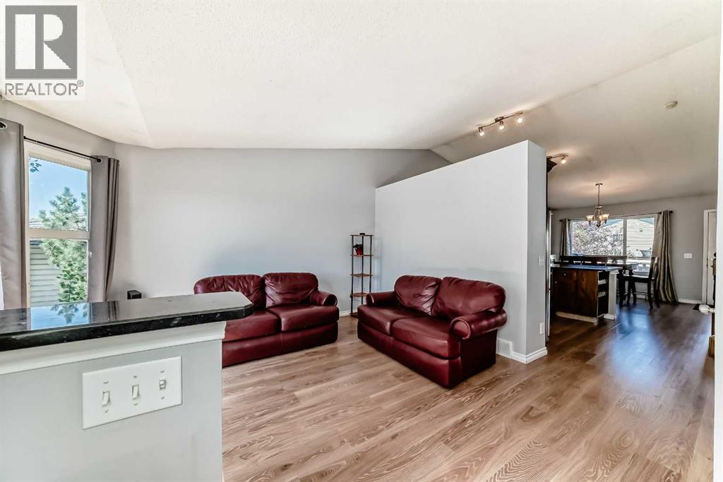 108 Hillview Drive, Strathmore, Alberta  T1P 1S6 - Photo 5 - A2249471