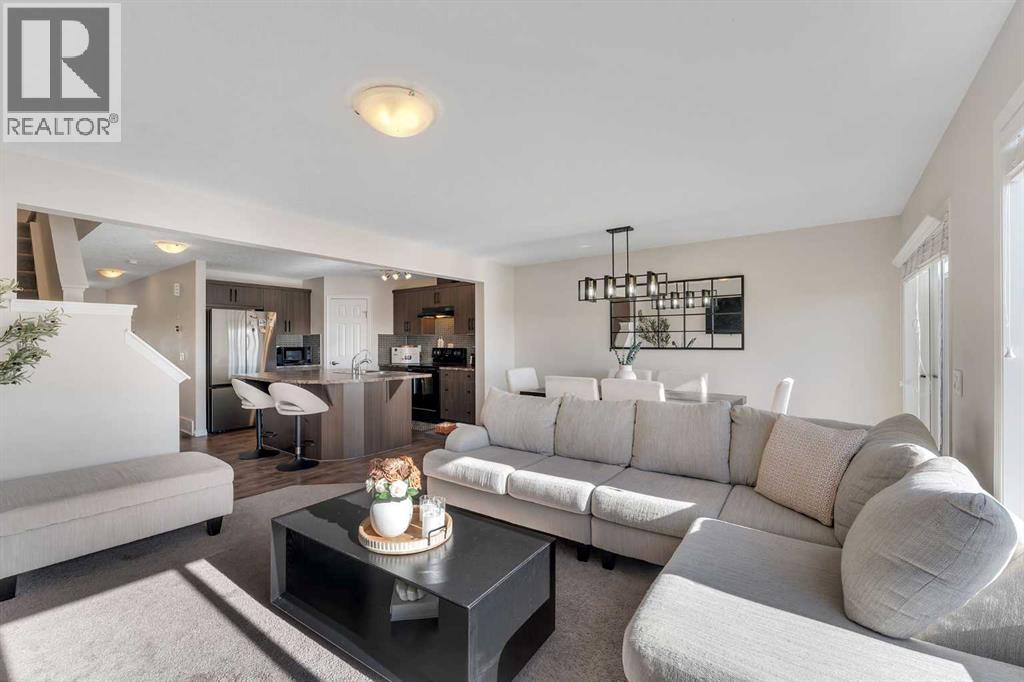 209 Hillcrest Square Sw, Airdrie, Alberta  T4B 4J1 - Photo 12 - A2266017