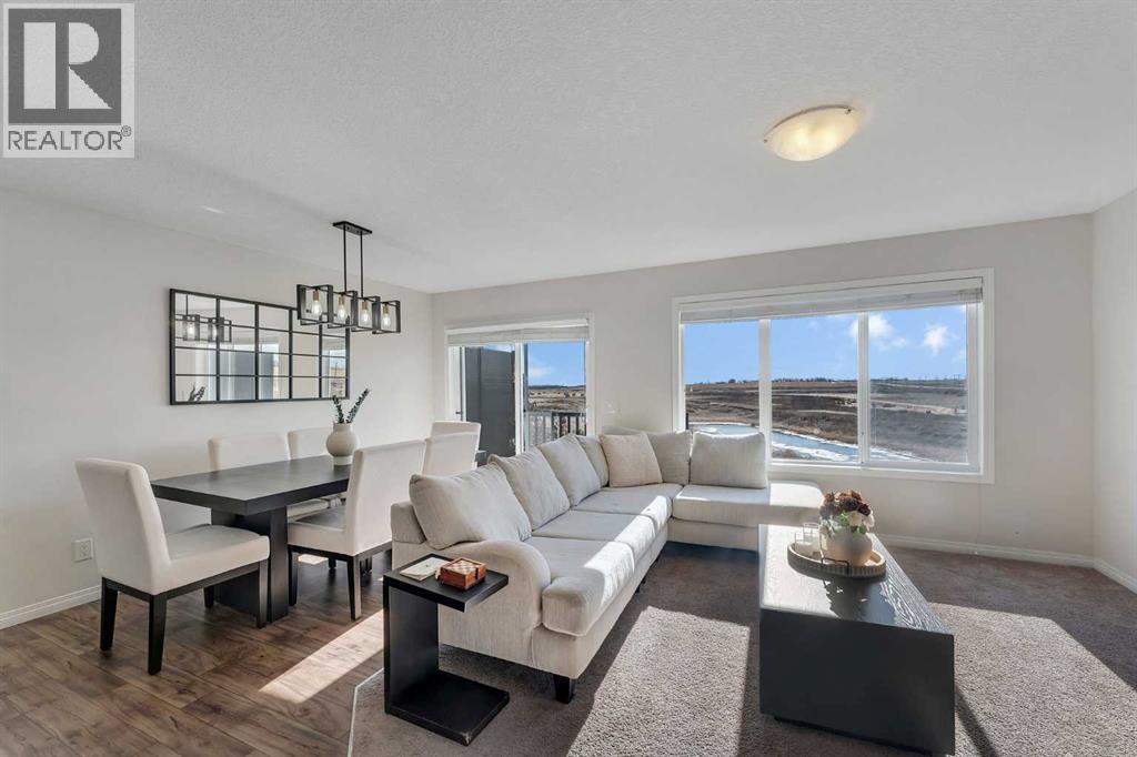 209 Hillcrest Square Sw, Airdrie, Alberta  T4B 4J1 - Photo 11 - A2266017