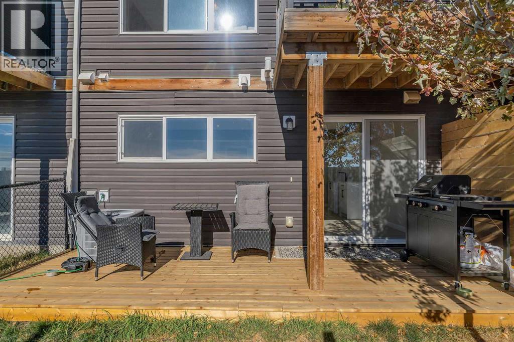 209 Hillcrest Square Sw, Airdrie, Alberta  T4B 4J1 - Photo 36 - A2266017