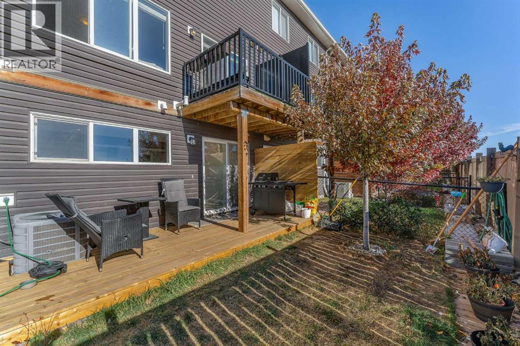 209 Hillcrest Square Sw, Airdrie, Alberta  T4B 4J1 - Photo 37 - A2266017