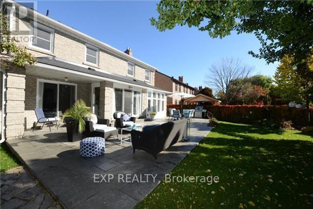 3 Ferndell Circle, Markham, Ontario  L3R 3Y7 - Photo 17 - N12505696