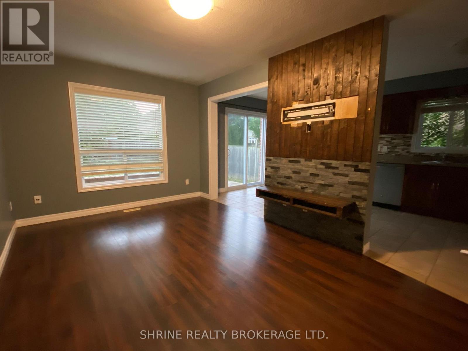 1104 Foxhunt Road, London North, Ontario  N6G 0C3 - Photo 3 - X12505808