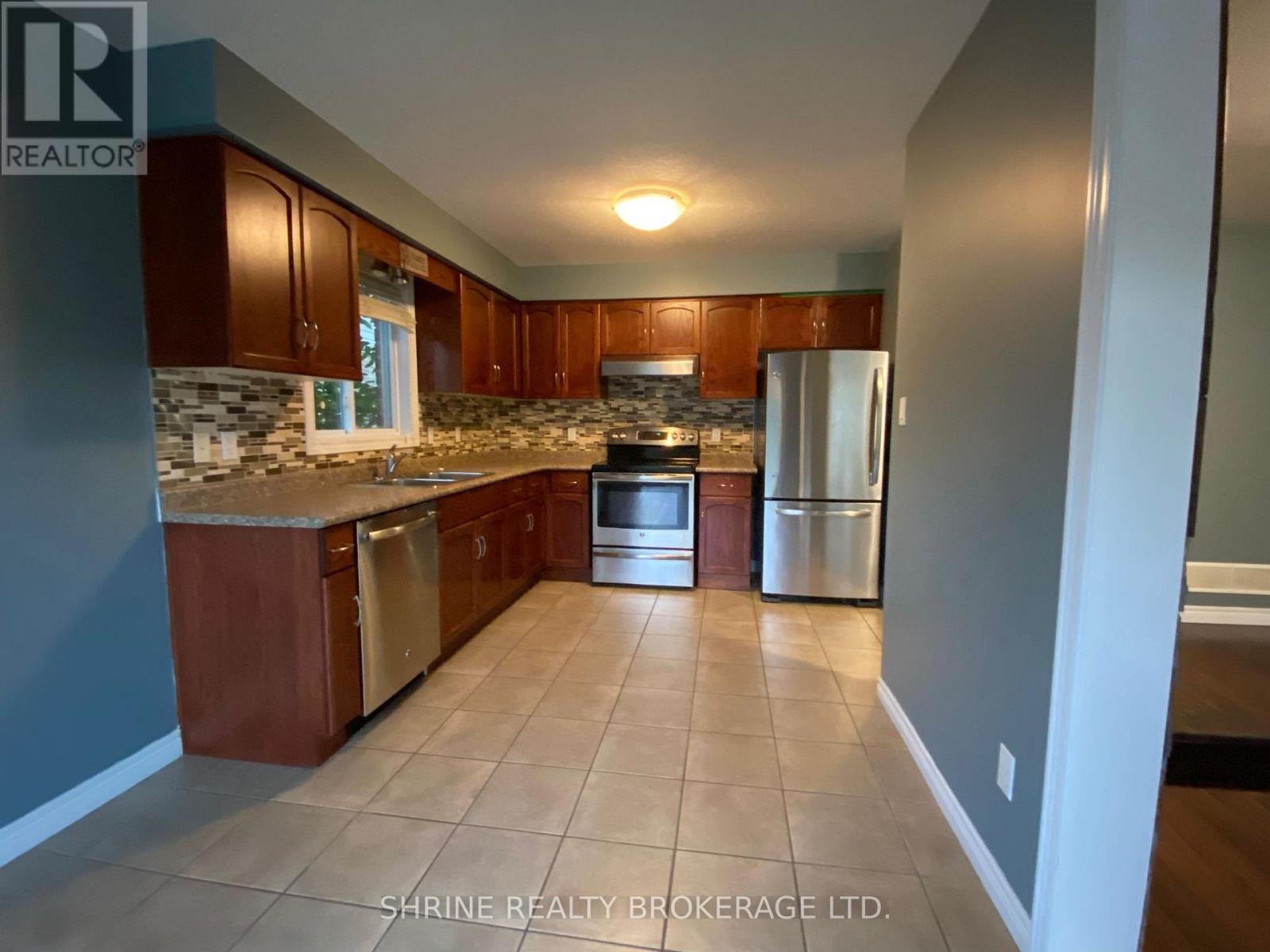 1104 Foxhunt Road, London North, Ontario  N6G 0C3 - Photo 6 - X12505808