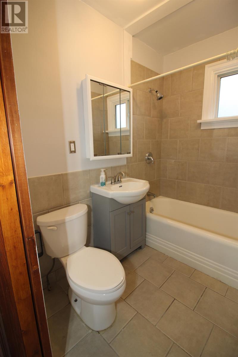 473 John St., Thunder Bay, Ontario  P7B 1X9 - Photo 10 - TB253392