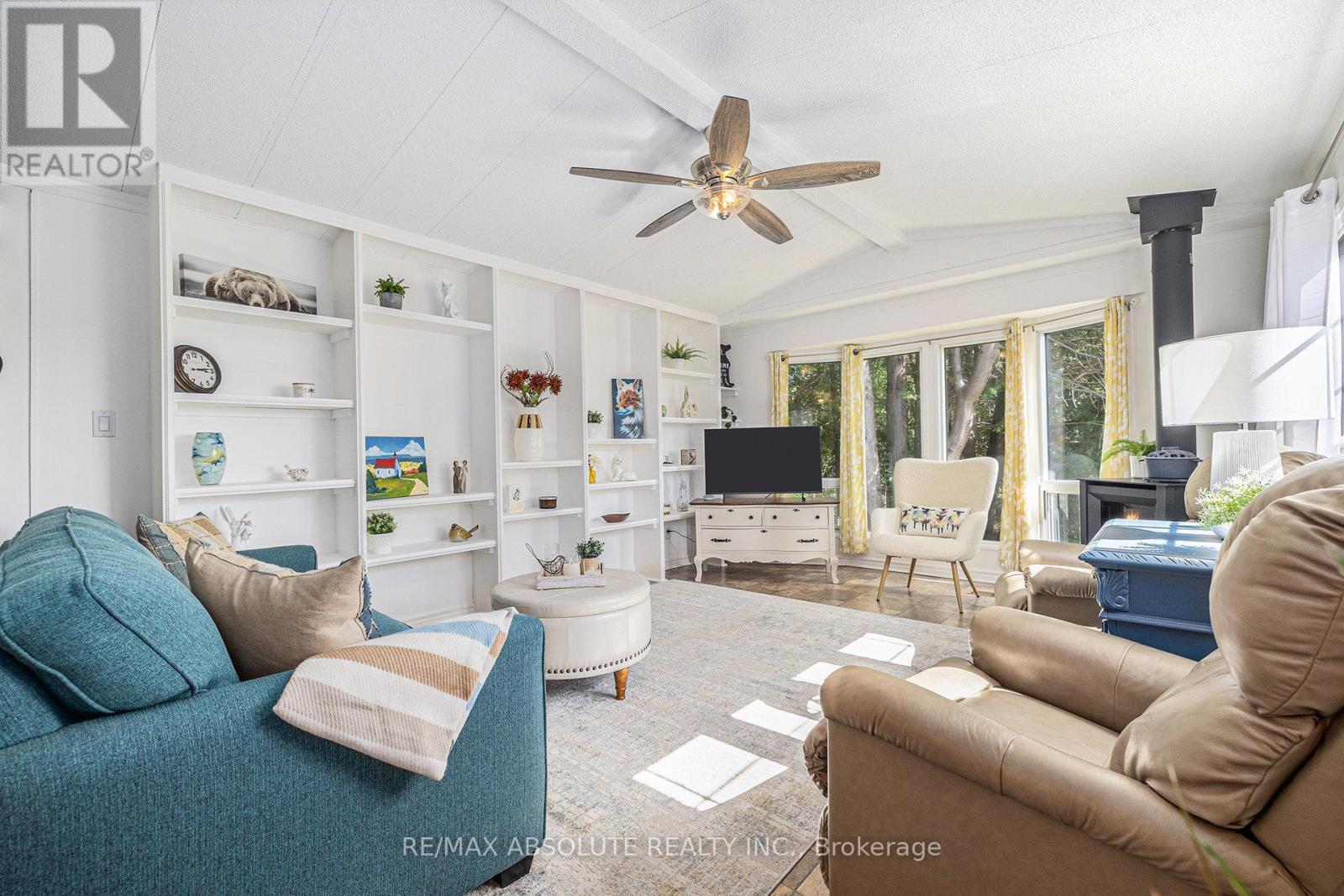 110 Sunset Drive, Carleton Place, Ontario  K7C 4R5 - Photo 4 - X12505816