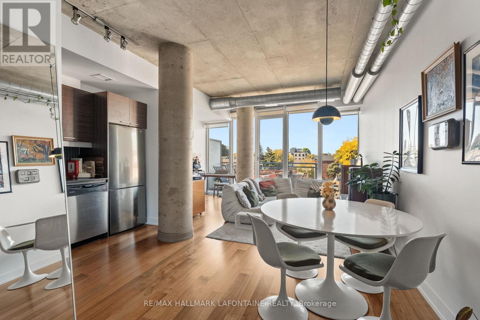 224 - 354 Gladstone Avenue, Ottawa, Ontario  K2P 0R4 - Photo 6 - X12505830