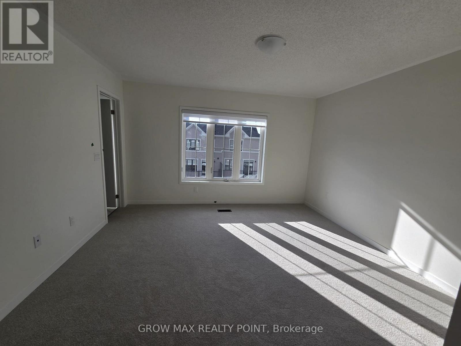 3 - 7 Kingbird Common, Cambridge, Ontario  N1T 0H4 - Photo 30 - X12505716