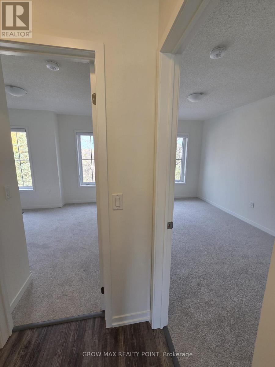 3 - 7 Kingbird Common, Cambridge, Ontario  N1T 0H4 - Photo 43 - X12505716