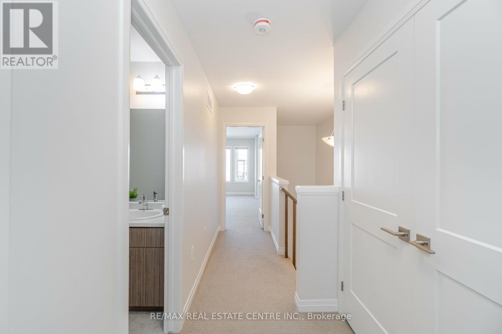 48 - 30 Times Square Boulevard, Hamilton, Ontario  L8J 0L8 - Photo 11 - X12505732