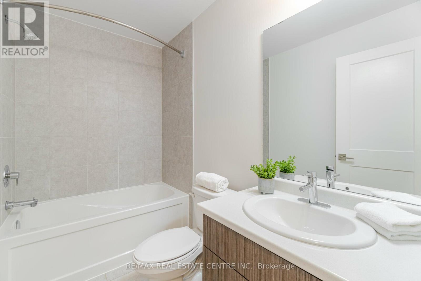 48 - 30 Times Square Boulevard, Hamilton, Ontario  L8J 0L8 - Photo 24 - X12505732