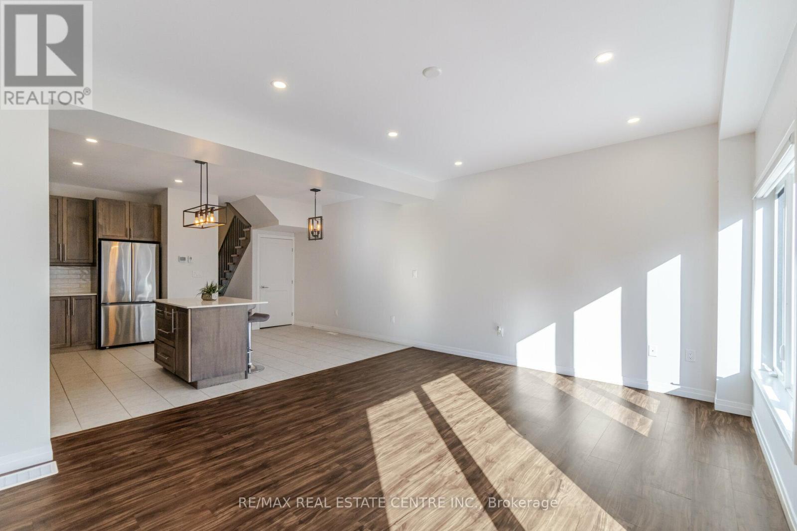 48 - 30 Times Square Boulevard, Hamilton, Ontario  L8J 0L8 - Photo 9 - X12505732