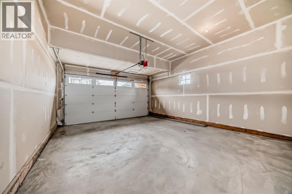 91 Saddlebred Place, Cochrane, Alberta  T4C 3E6 - Photo 31 - A2267333