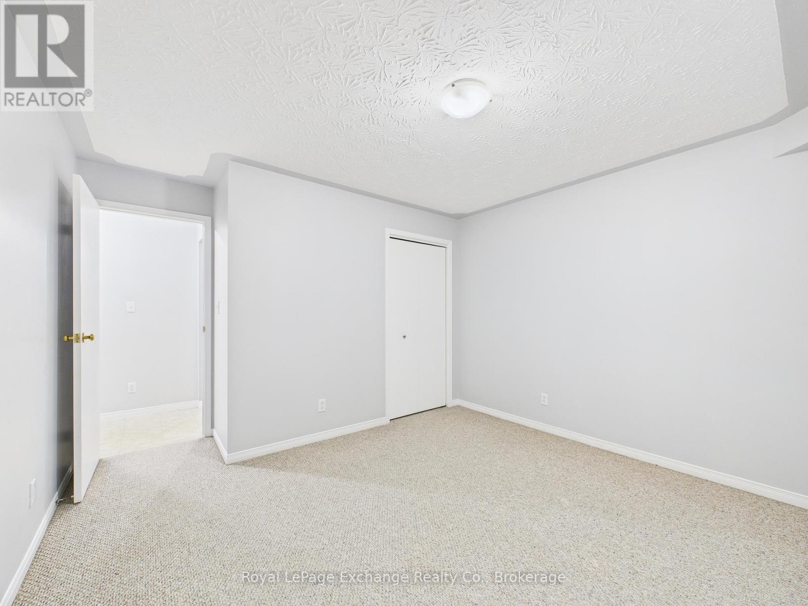 403 Highland Drive, North Huron, Ontario  N0G 2W0 - Photo 12 - X12505758