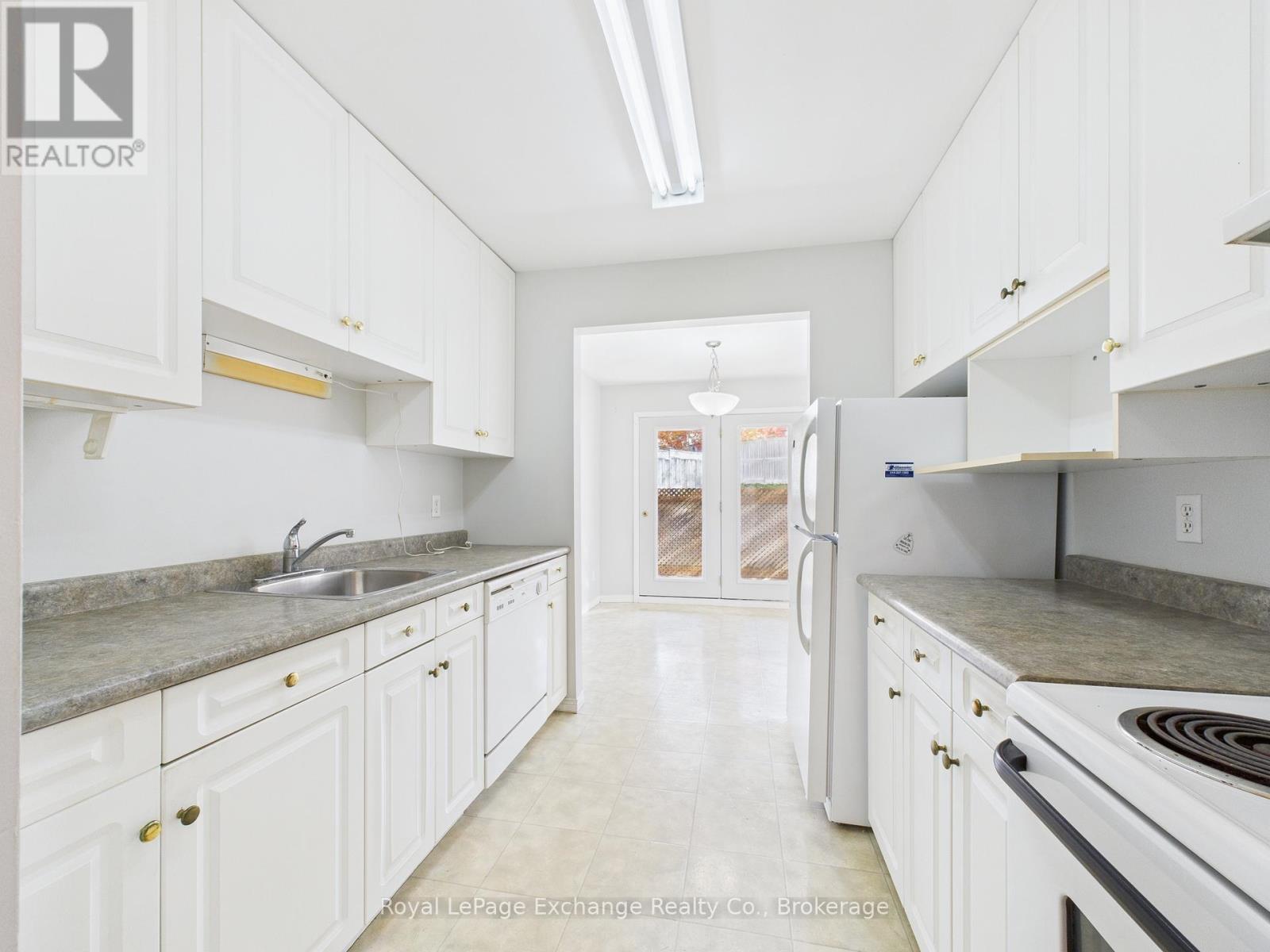 403 Highland Drive, North Huron, Ontario  N0G 2W0 - Photo 17 - X12505758