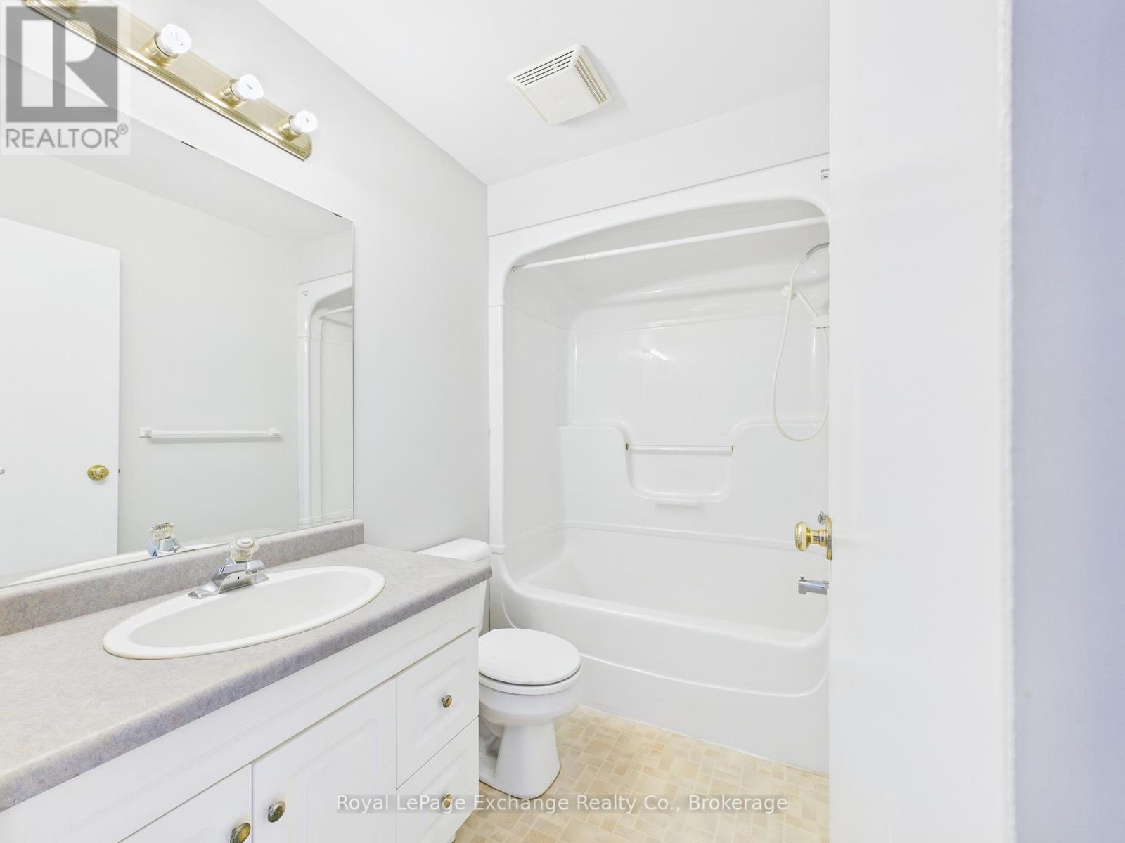 403 Highland Drive, North Huron, Ontario  N0G 2W0 - Photo 20 - X12505758