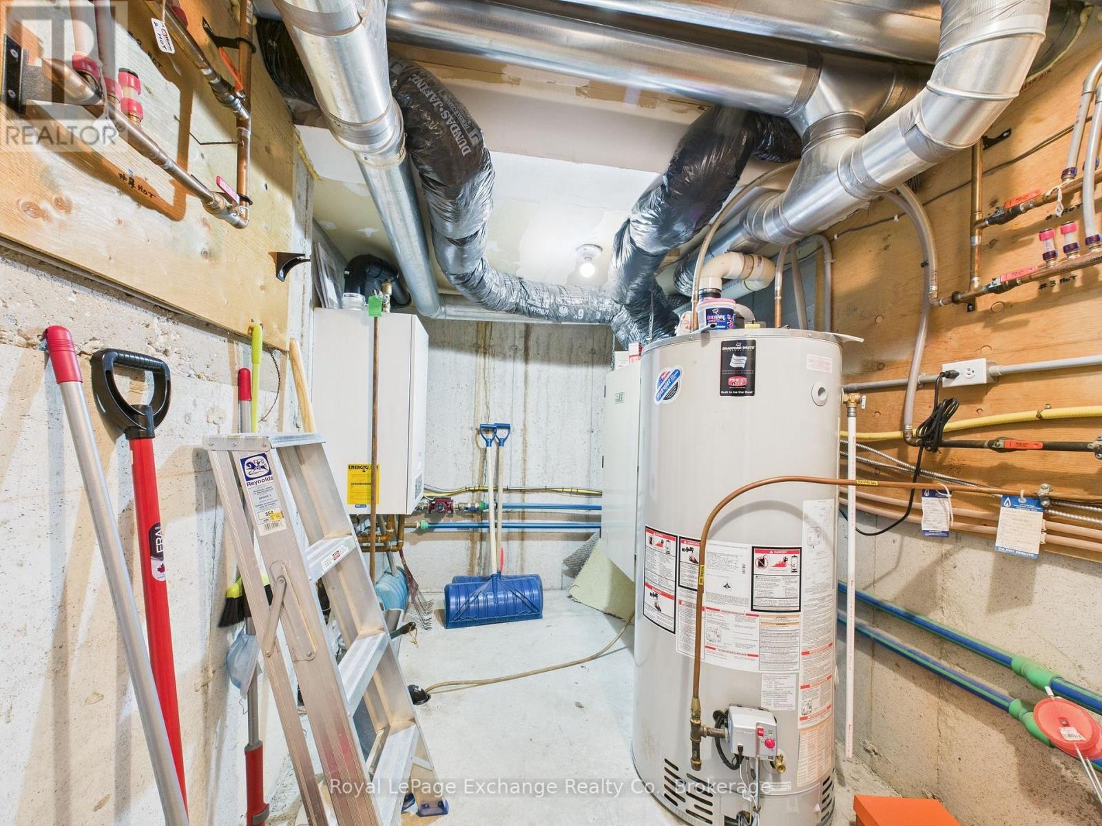 403 Highland Drive, North Huron, Ontario  N0G 2W0 - Photo 33 - X12505758