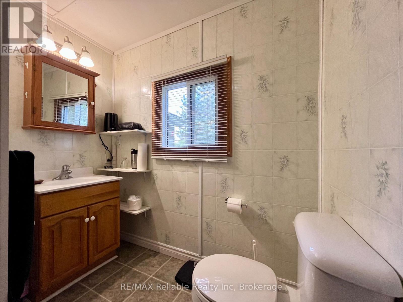 36874 School Road, Ashfield-Colborne-Wawanosh, Ontario  N7A 3Y2 - Photo 21 - X12505768