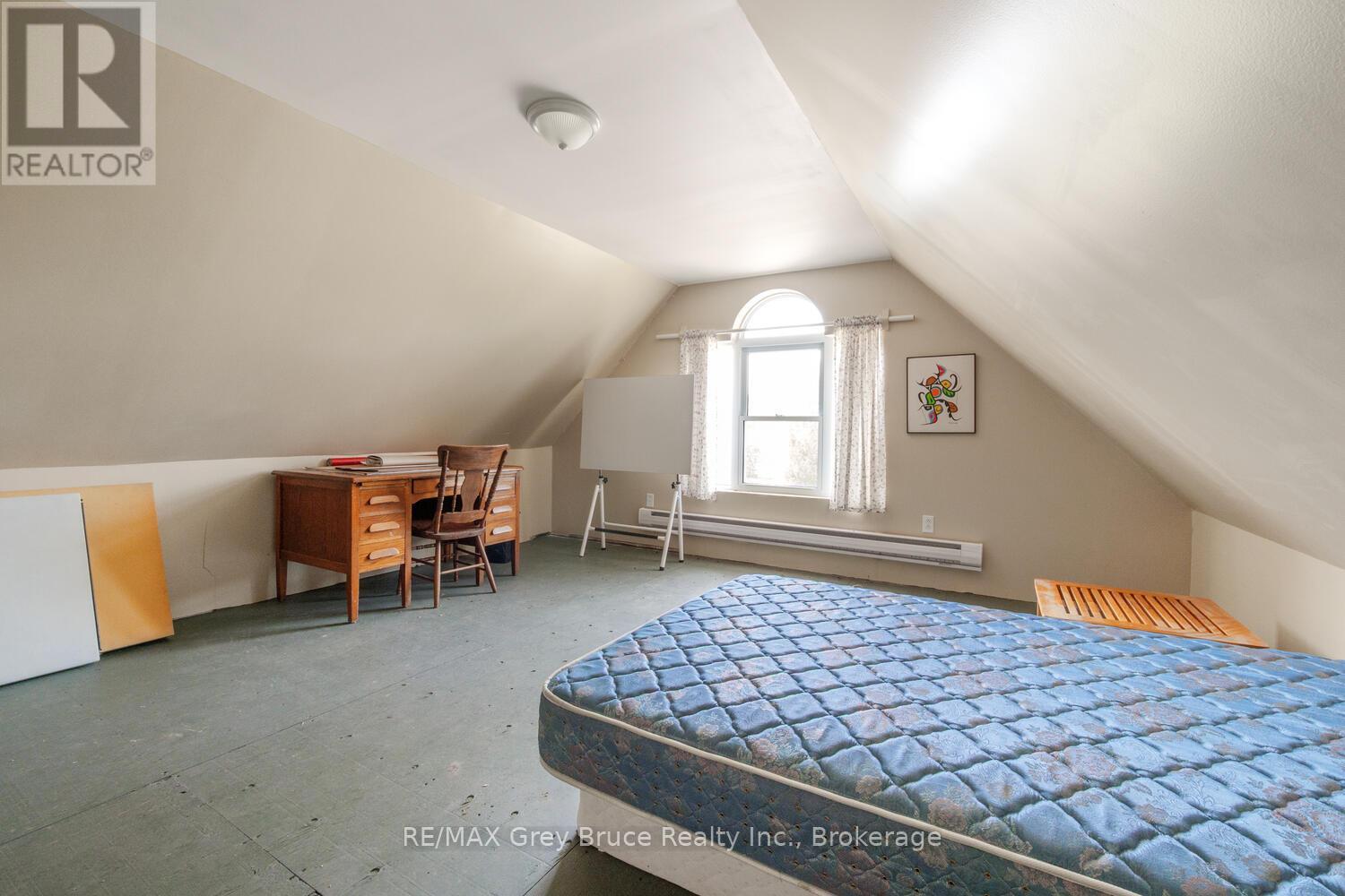 20 Maple Drive, Northern Bruce Peninsula, Ontario  N0H 1Z0 - Photo 32 - X12505828