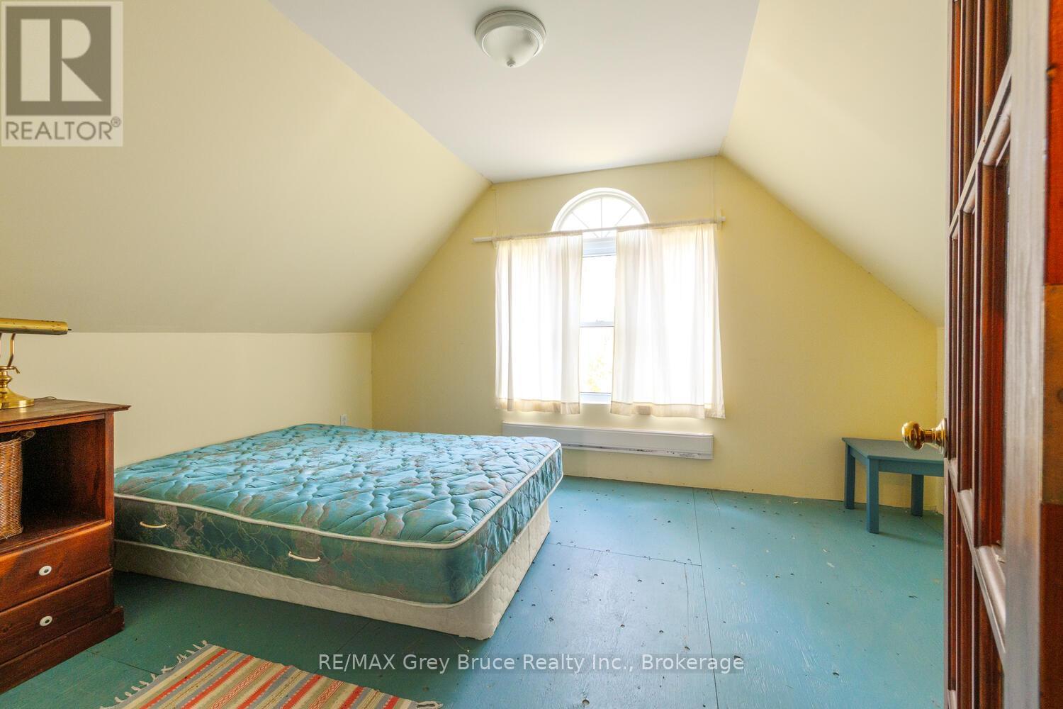 20 Maple Drive, Northern Bruce Peninsula, Ontario  N0H 1Z0 - Photo 34 - X12505828