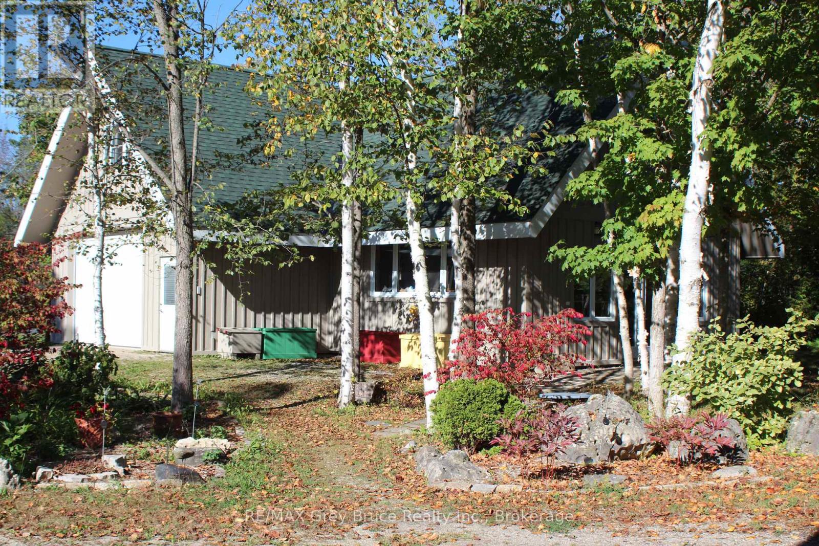 20 Maple Drive, Northern Bruce Peninsula, Ontario  N0H 1Z0 - Photo 41 - X12505828