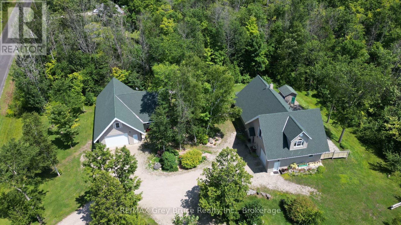 20 Maple Drive, Northern Bruce Peninsula, Ontario  N0H 1Z0 - Photo 7 - X12505828