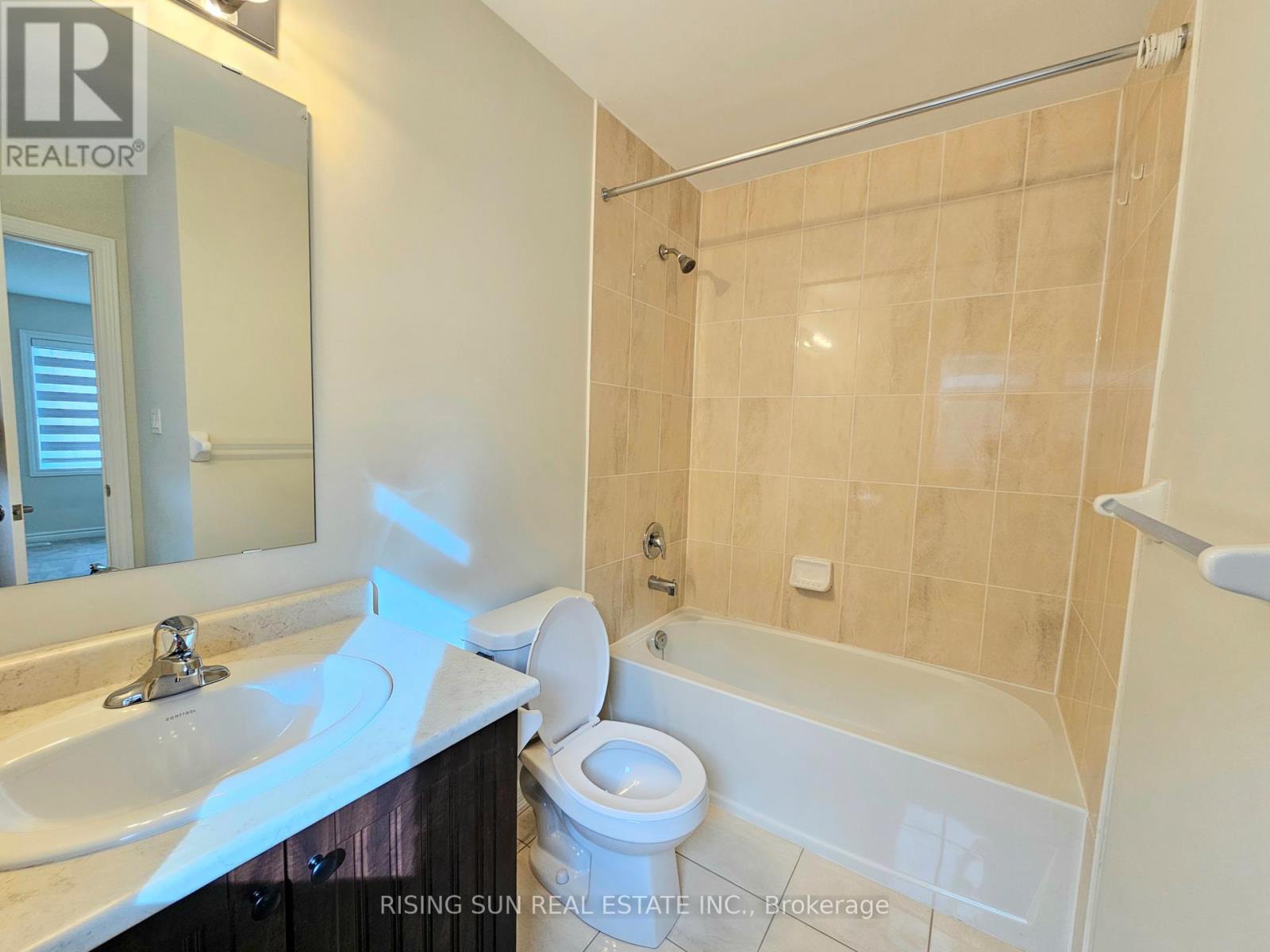 89 Palace Street, Thorold, Ontario  L2V 0J6 - Photo 8 - X12505026