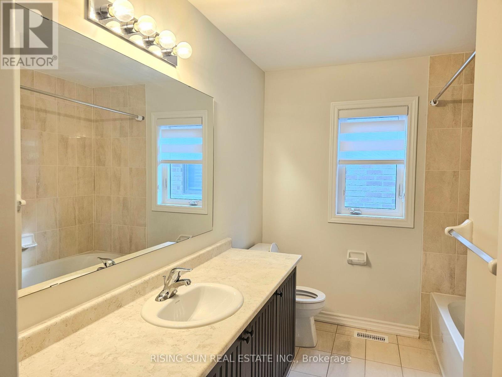 89 Palace Street, Thorold, Ontario  L2V 0J6 - Photo 10 - X12505026