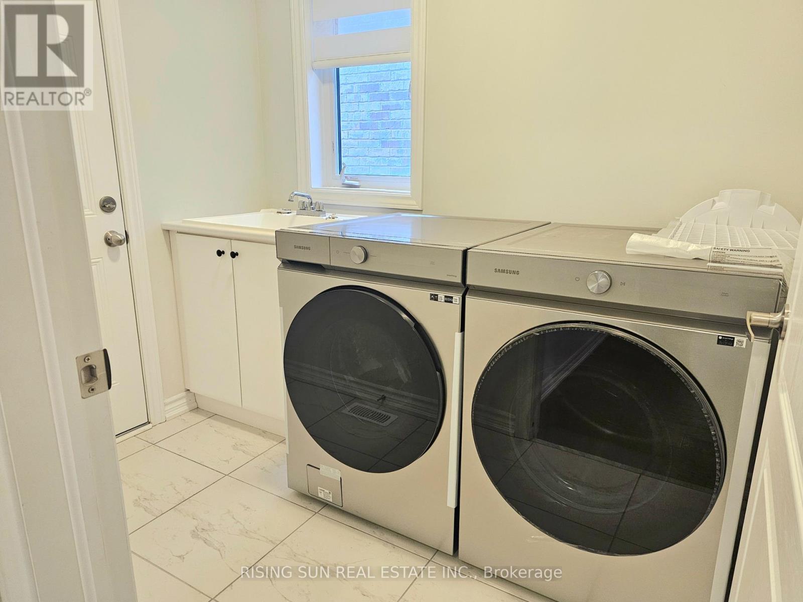 89 Palace Street, Thorold, Ontario  L2V 0J6 - Photo 5 - X12505026