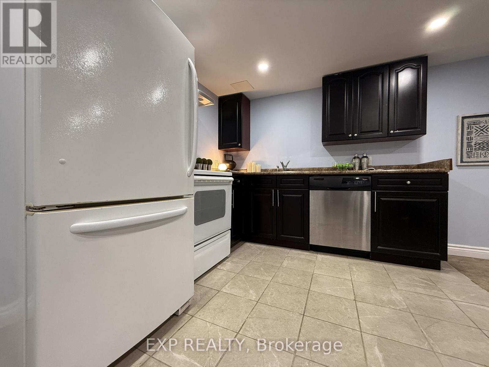 81 Meldazy Drive, Toronto, Ontario  M1P 4G2 - Photo 22 - E12505812