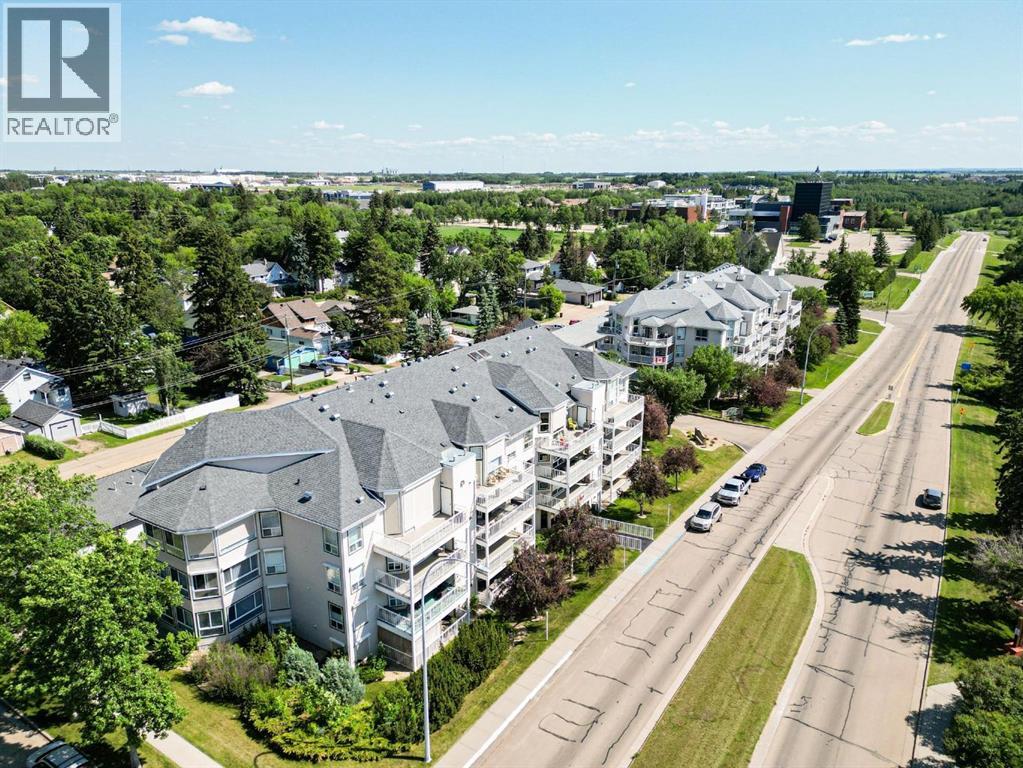 405, 4625 50 Street, Camrose, Alberta  T4V 4R2 - Photo 3 - A2235831