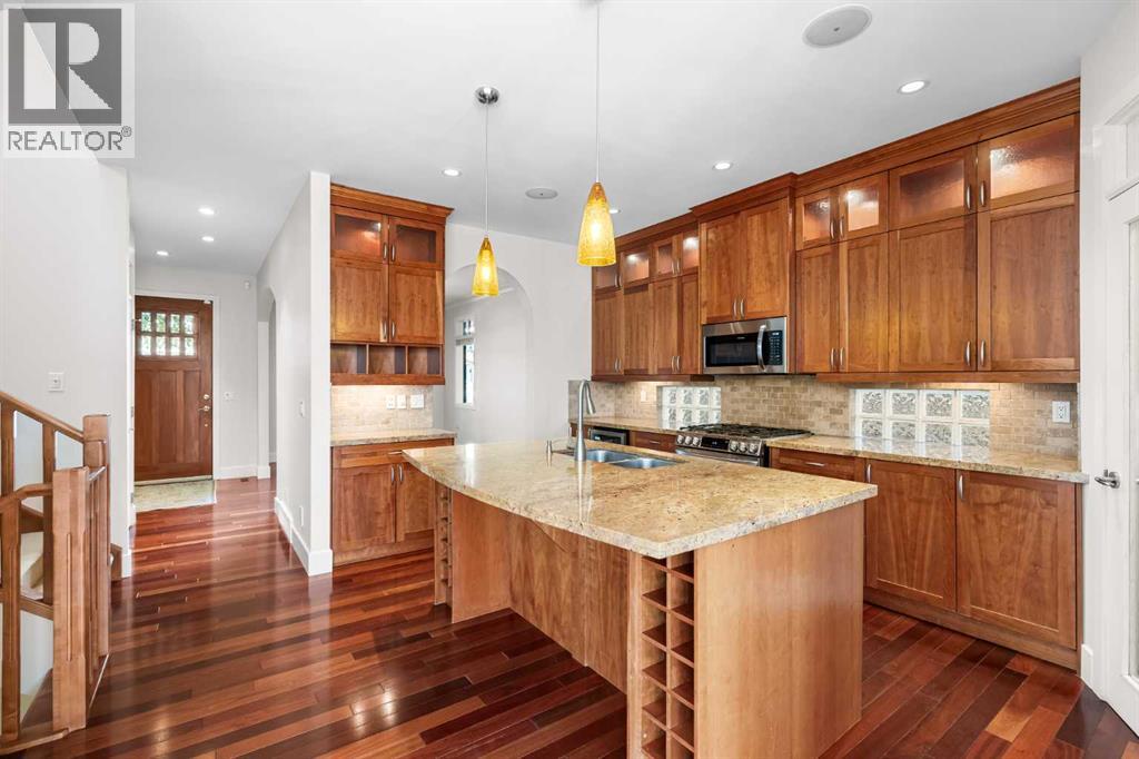 2035 Bowness Road Nw, Calgary, Alberta  T2N 3K0 - Photo 9 - A2256675