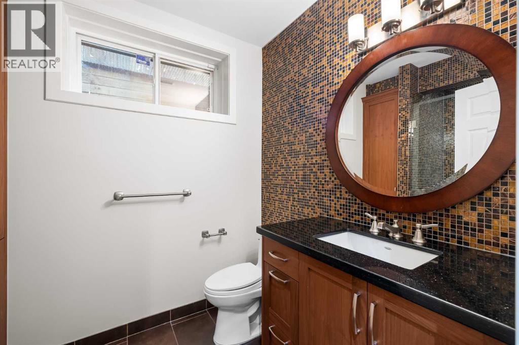 2035 Bowness Road Nw, Calgary, Alberta  T2N 3K0 - Photo 39 - A2256675