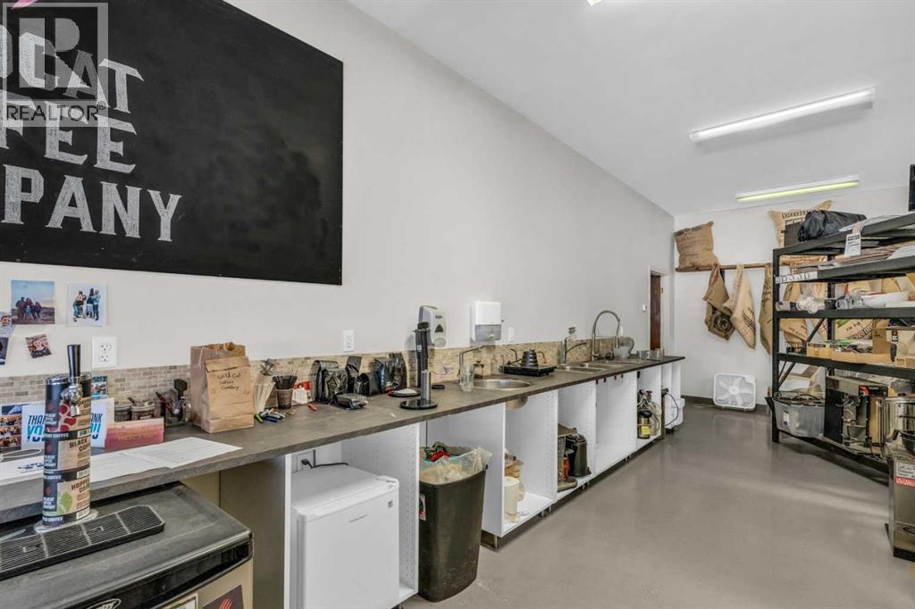 211 Railway Avenue E, Cremona, Alberta  T0M 0B9 - Photo 19 - A2262066