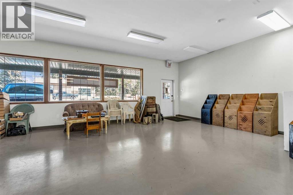 211 Railway Avenue E, Cremona, Alberta  T0M 0B9 - Photo 16 - A2262066