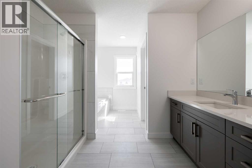 145 Sunstone Way, Balzac, Alberta  T4B 5T5 - Photo 33 - A2261463