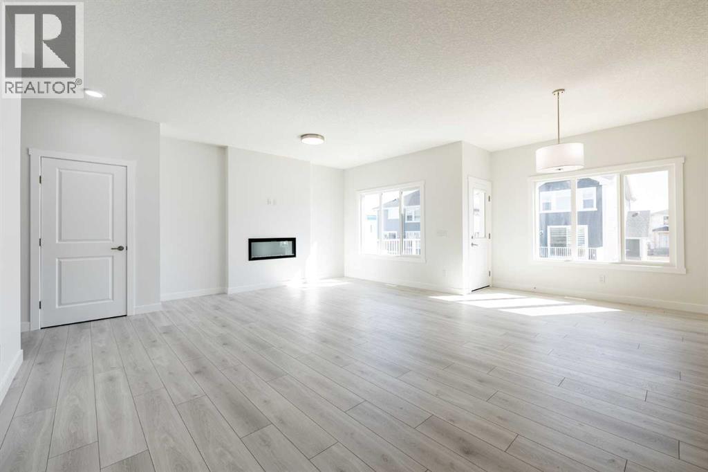 145 Sunstone Way, Balzac, Alberta  T4B 5T5 - Photo 15 - A2261463