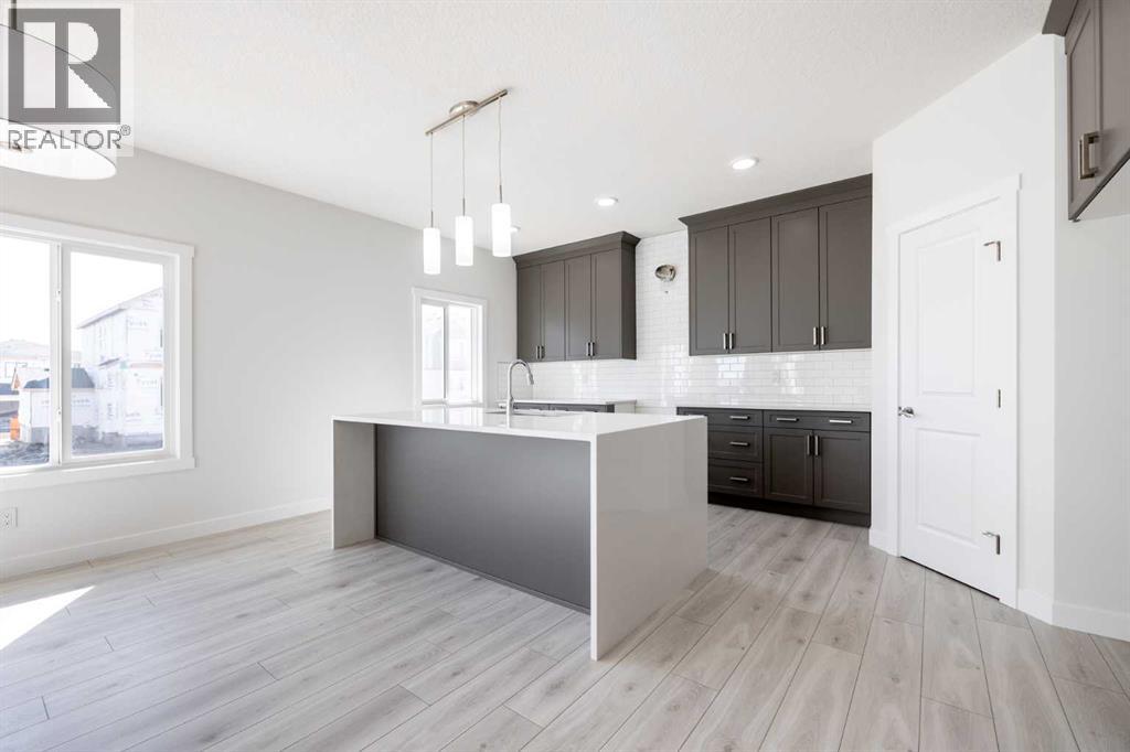 145 Sunstone Way, Balzac, Alberta  T4B 5T5 - Photo 8 - A2261463