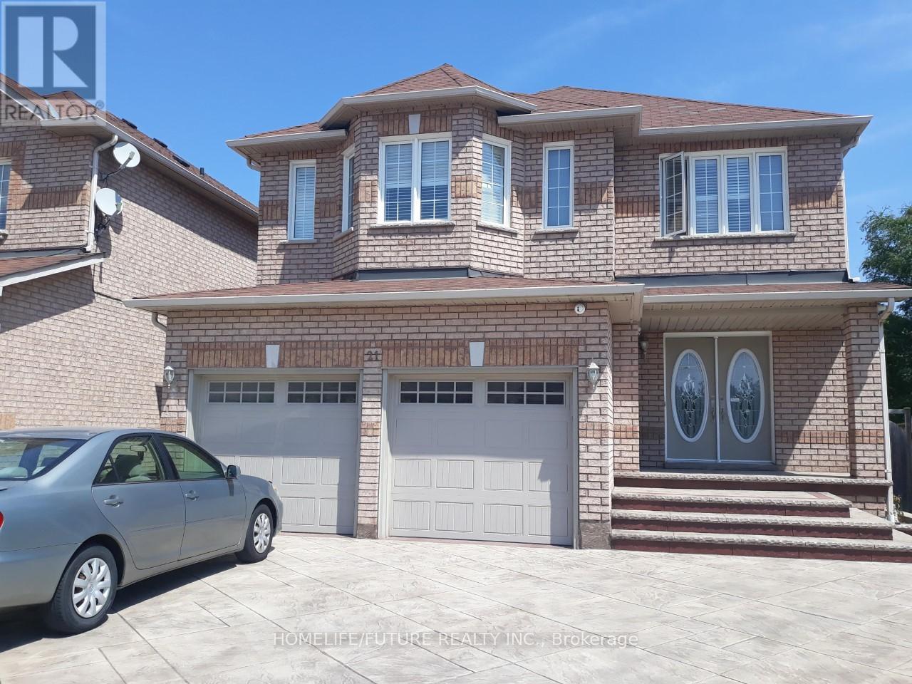 21 EASTVALE DRIVE, Markham, Ontario
