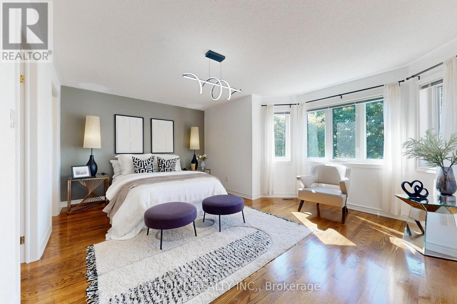 812 Foxcroft Boulevard, Newmarket, Ontario  L3X 1M8 - Photo 20 - N12505820