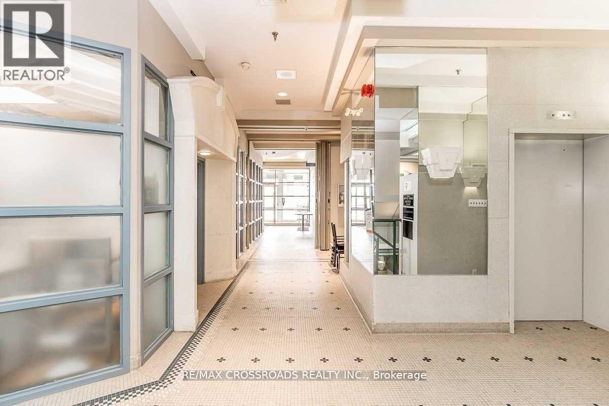 200 - 50 Dunlop Street E, Barrie, Ontario  L4M 6J9 - Photo 12 - S12505826