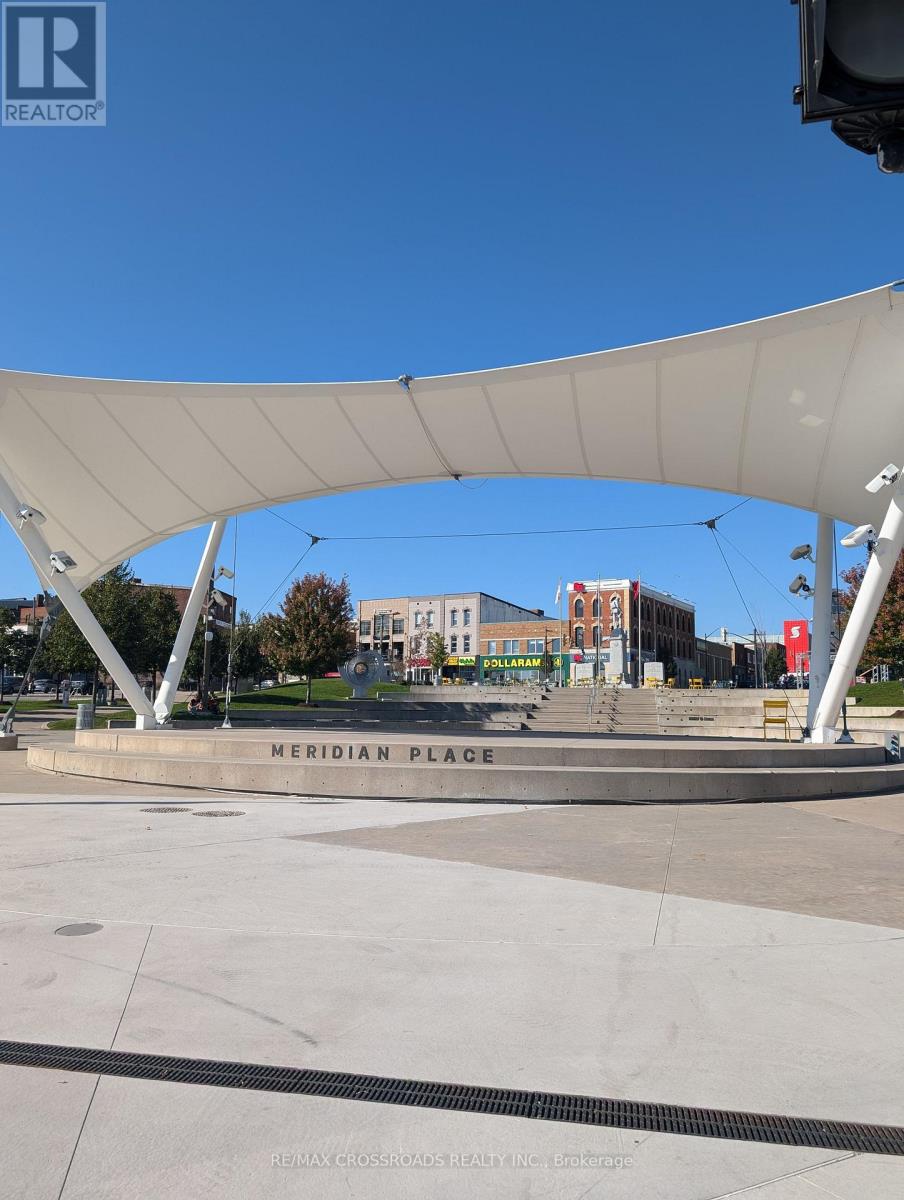 200 - 50 Dunlop Street E, Barrie, Ontario  L4M 6J9 - Photo 4 - S12505826