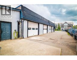 123 Fourth Ave E Qualicum Beach, Qualicum Beach, Ca