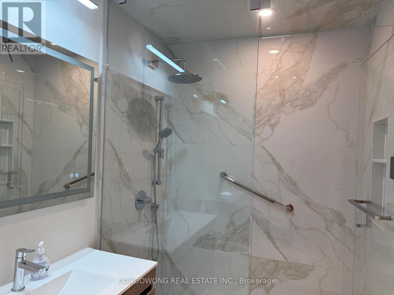 906 - 25 Scrivener Square, Toronto, Ontario  M4W 3Y6 - Photo 17 - C12499992