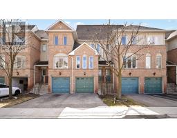 32 - 1050 BRISTOL ROAD, Mississauga, Ontario