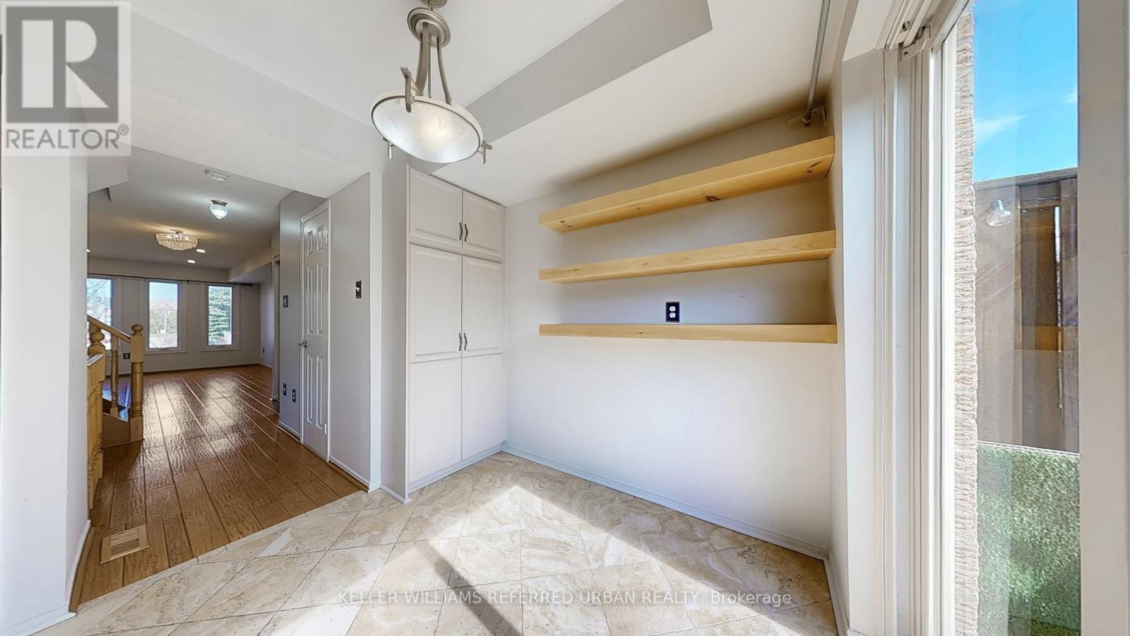 32 - 1050 Bristol Road, Mississauga, Ontario  L5V 2E8 - Photo 14 - W12433606