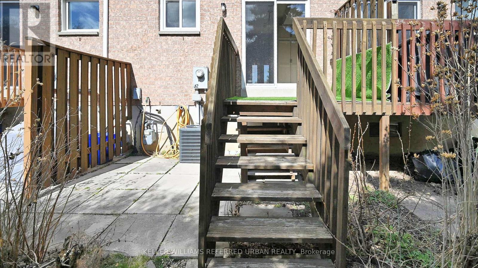 32 - 1050 Bristol Road, Mississauga, Ontario  L5V 2E8 - Photo 47 - W12433606