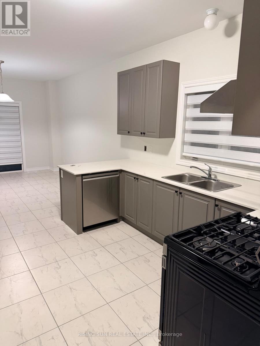 89 Palace Street, Thorold, Ontario  L2V 0J6 - Photo 14 - X12505026